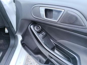 Ford Fiesta 1.0T EcoBoost Zetec S Euro 6 (s/s) 3dr
