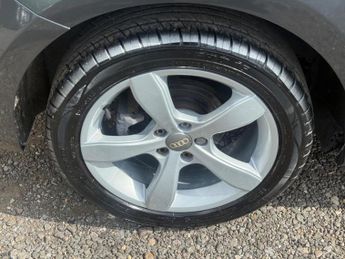 Audi A1 1.4 TFSI CoD S line S Tronic Euro 6 (s/s) 3dr