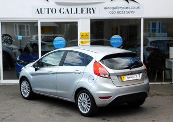 Ford Fiesta 1.0T EcoBoost Titanium Powershift Euro 5 5dr