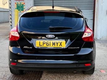 Ford Focus 1.6 Titanium Powershift Euro 5 5dr