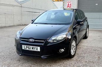 Ford Focus 1.6 Titanium Powershift Euro 5 5dr
