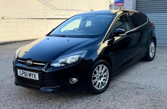 Ford Focus 1.6 Titanium Powershift Euro 5 5dr