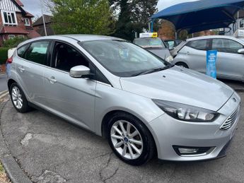 Ford Focus 1.0T EcoBoost Titanium Euro 6 (s/s) 5dr