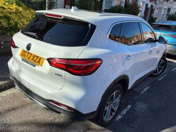 MG MG HS 1.5 T-GDI Exclusive DCT Euro 6 (s/s) 5dr