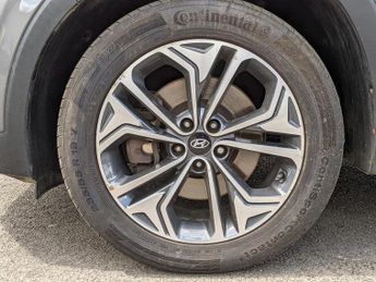 Hyundai Santa Fe 2.2 CRDi Premium SE Auto 4WD Euro 6 (s/s) 5dr 7 Seat