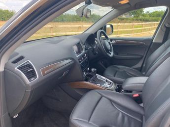 Audi Q5 2.0 TFSI SE SUV 5dr Petrol Tiptronic quattro Euro 6 (s/s) (225 p