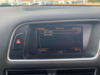 Audi Q5 2.0 TFSI SE SUV 5dr Petrol Tiptronic quattro Euro 6 (s/s) (225 p