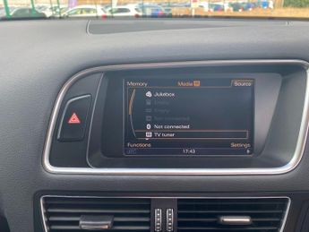 Audi Q5 2.0 TFSI SE SUV 5dr Petrol Tiptronic quattro Euro 6 (s/s) (225 p