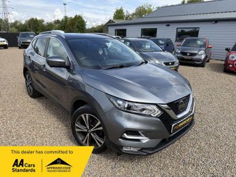 Nissan Qashqai 1.2 DIG-T N-Connecta Euro 6 (s/s) 5dr