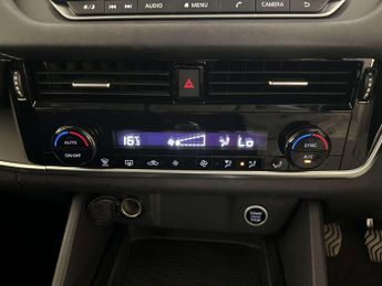 Nissan Qashqai 1.3 DIG-T MHEV Acenta Premium SUV 5dr Petrol Hybrid Manual Euro 