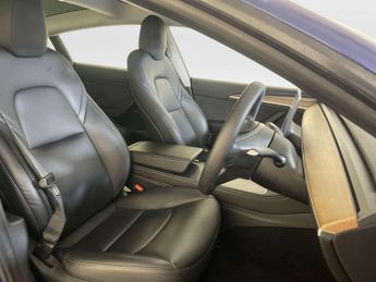 Tesla Model 3 (Dual Motor) Long Range Auto 4WDE 4dr