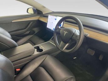 Tesla Model 3 (Dual Motor) Long Range Auto 4WDE 4dr