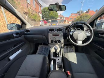Ford Focus 1.8 Zetec S 5dr
