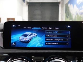Mercedes-Benz CLA 2.1 CLA200d AMG Line Coupe 7G-DCT 4dr