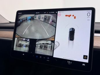 Tesla Model Y (Dual Motor) Long Range SUV 5dr Electric Auto 4WDE (384 bhp)