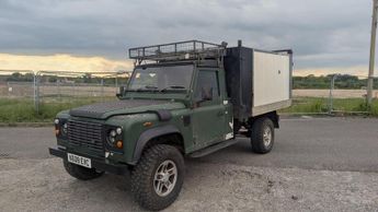 Land Rover Defender 130 Defender 200 TDI Tipper
