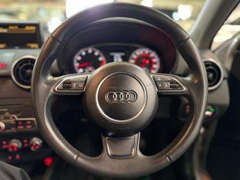 Audi A1 1.4 TFSI CoD Sport Sportback 5dr Petrol S Tronic Euro 5 (s/s) (1