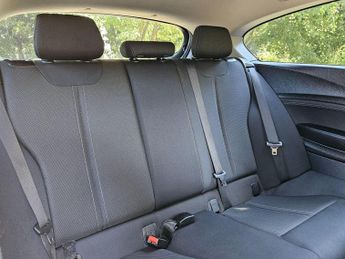 BMW 1 Series 2.0 118d Sport Euro 6 (s/s) 3dr