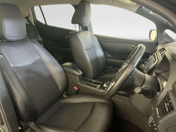 Nissan Leaf 40kWh N-Connecta Hatchback 5dr Electric Auto (150 ps)