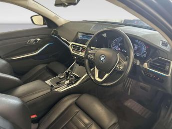 BMW 3 Series 2.0 330e 12kWh Sport Pro Touring 5dr Petrol Plug-in Hybrid Auto 