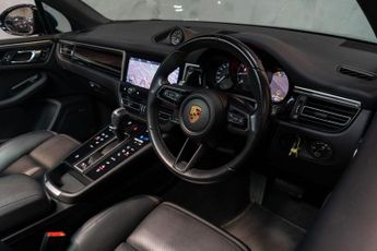 Porsche Macan 2.0T PDK 4WD Euro 6 (s/s) 5dr