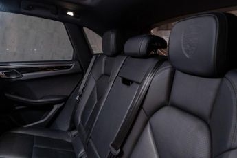 Porsche Macan 2.0T PDK 4WD Euro 6 (s/s) 5dr