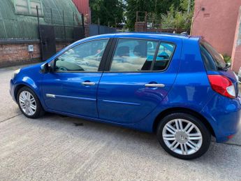 Renault Clio 1.6 VVT Initiale TomTom Auto Euro 4 5dr