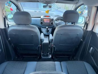 Peugeot Partner Tepee 1.6 HDi Tepee Zenith 5dr