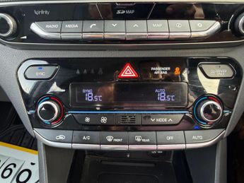 Hyundai IONIQ 1.6 h-GDi Premium SE DCT Euro 6 (s/s) 5dr