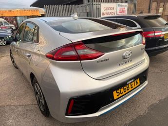 Hyundai IONIQ 1.6 h-GDi Premium SE DCT Euro 6 (s/s) 5dr
