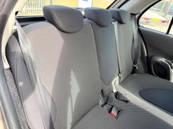 Nissan Micra 1.2 16v Tekna 5dr