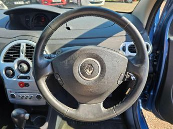 Renault Grand Modus 1.6 VVT Dynamique Auto Euro 5 5dr