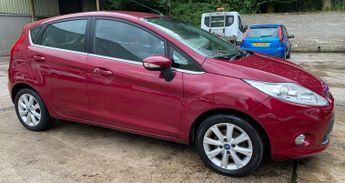 Ford Fiesta 1.4 Zetec Hatchback 5dr Petrol Manual (133 g/km, 94 bhp)