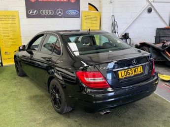 Mercedes-Benz C Class 2.1 C220 CDI Executive SE G-Tronic+ Euro 5 (s/s) 4dr