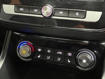 MG MG ZS 44.5kWh Exclusive Auto 5dr
