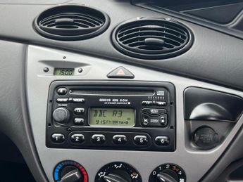 Ford Focus 1.6i 16v Zetec 5dr