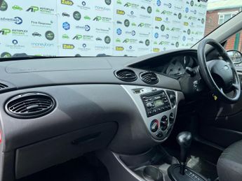 Ford Focus 1.6i 16v Zetec 5dr