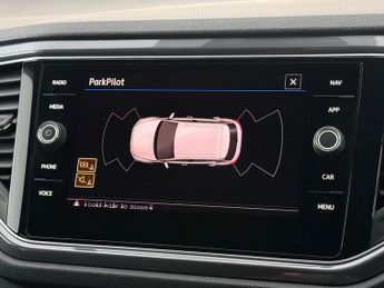 Volkswagen T-Roc 2.0 TDI R-Line DSG Euro 6 (s/s) 5dr