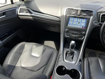Ford Mondeo 2.0 TiVCT Titanium Edition CVT 6Spd Euro 6 (s/s) 4dr