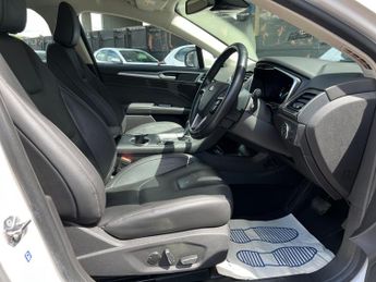 Ford Mondeo 2.0 TiVCT Titanium Edition CVT 6Spd Euro 6 (s/s) 4dr