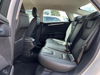 Ford Mondeo 2.0 TiVCT Titanium Edition CVT 6Spd Euro 6 (s/s) 4dr