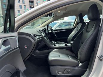 Ford Mondeo 2.0 TiVCT Titanium Edition CVT 6Spd Euro 6 (s/s) 4dr