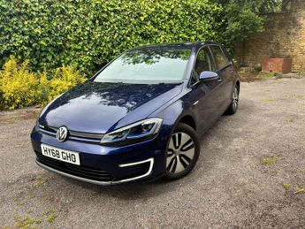 Volkswagen e-Golf 35.8kWh e-Golf Auto 5dr
