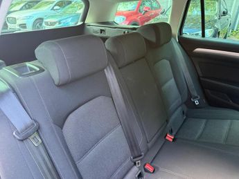 Volkswagen Passat 1.6 TDI SE Business DSG Euro 6 (s/s) 5dr