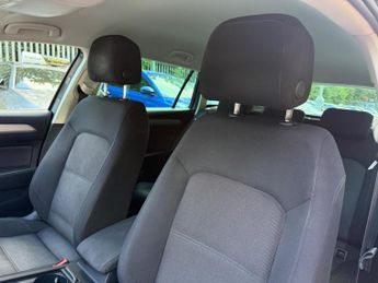 Volkswagen Passat 1.6 TDI SE Business DSG Euro 6 (s/s) 5dr