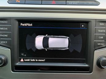 Volkswagen Passat 1.6 TDI SE Business DSG Euro 6 (s/s) 5dr