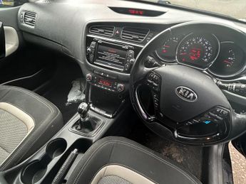 Kia Ceed 1.6 CRDi EcoDynamics 3 Euro 5 (s/s) 5dr