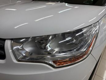 Citroen C4 1.6 e-HDi Selection Euro 5 (s/s) 5dr