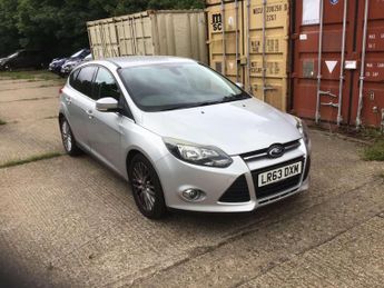Ford Focus 1.0T EcoBoost Zetec Euro 5 (s/s) 5dr