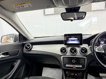Mercedes-Benz CLA 1.6 CLA200 AMG Line Edition Shooting Brake 7G-DCT Euro 6 (s/s) 5